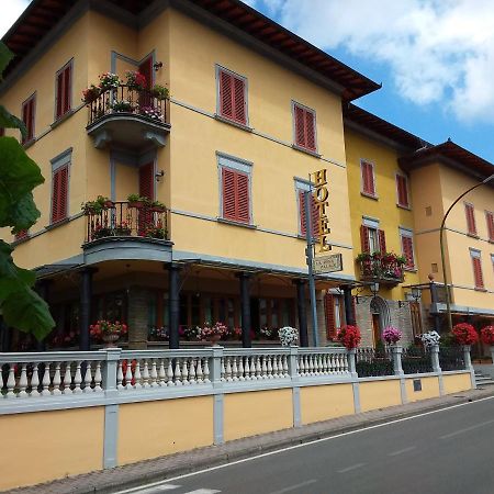 Hotel La Rosa Ronta Luaran gambar